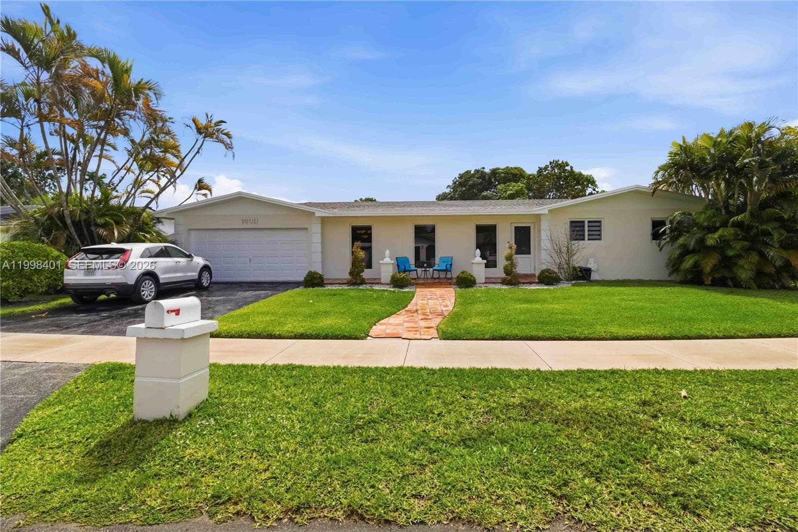 19911 SW 84th Ave, Cutler Bay FL 33189 — 1