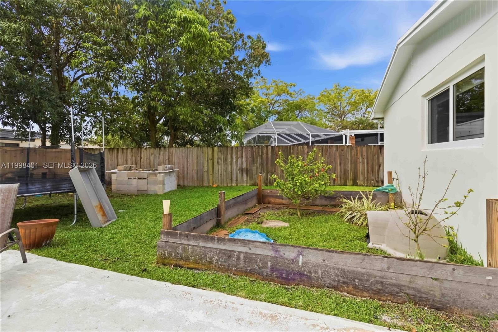 19911 SW 84th Ave, Cutler Bay FL 33189 — 24