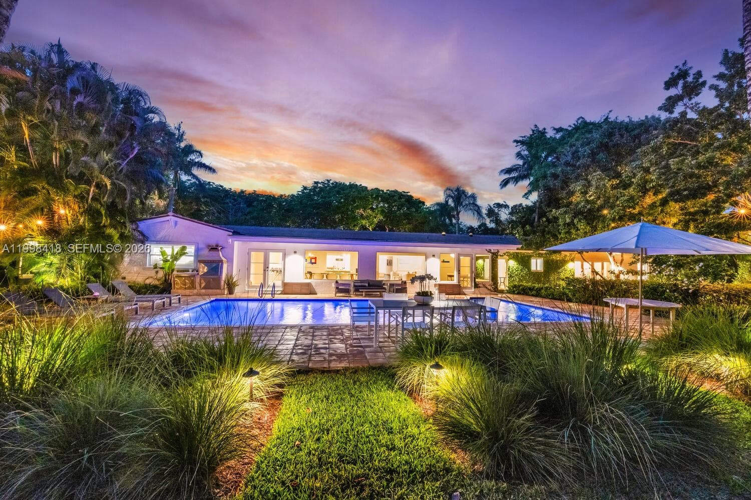 6140 SW 90th St, Pinecrest FL 33156 — 1