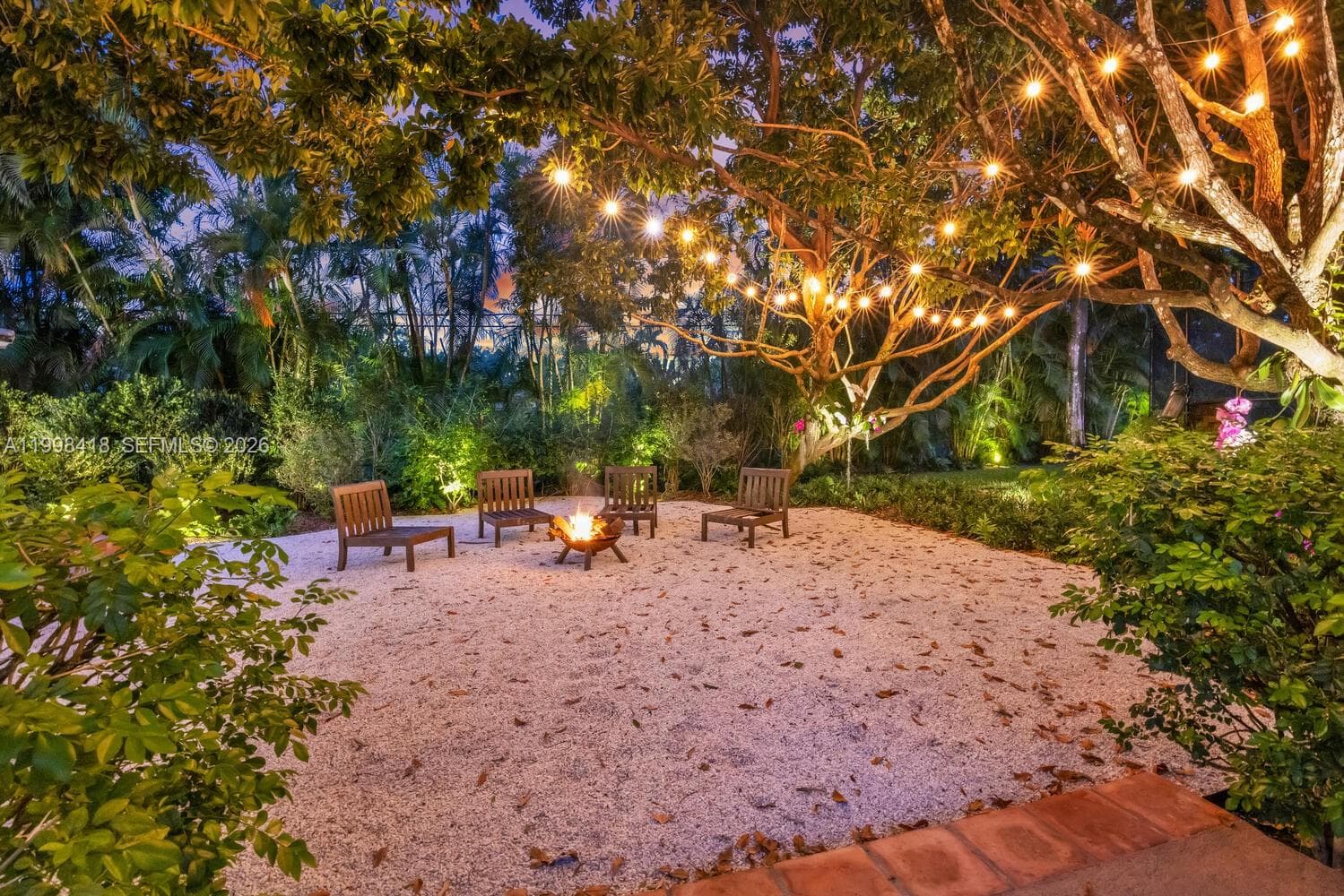 6140 SW 90th St, Pinecrest FL 33156 — 38