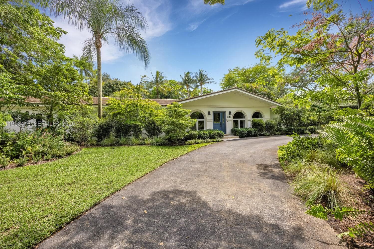 6140 SW 90th St, Pinecrest FL 33156 — 45