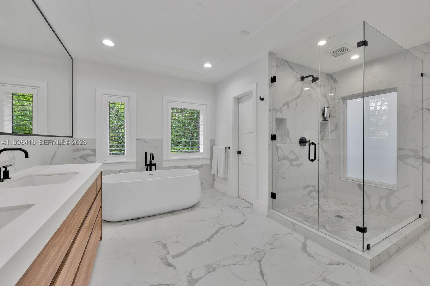 6140 SW 90th St, Pinecrest FL 33156 — 18