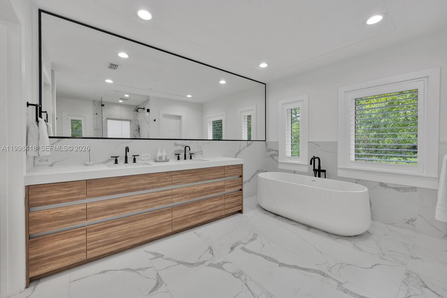 6140 SW 90th St, Pinecrest FL 33156 — 19