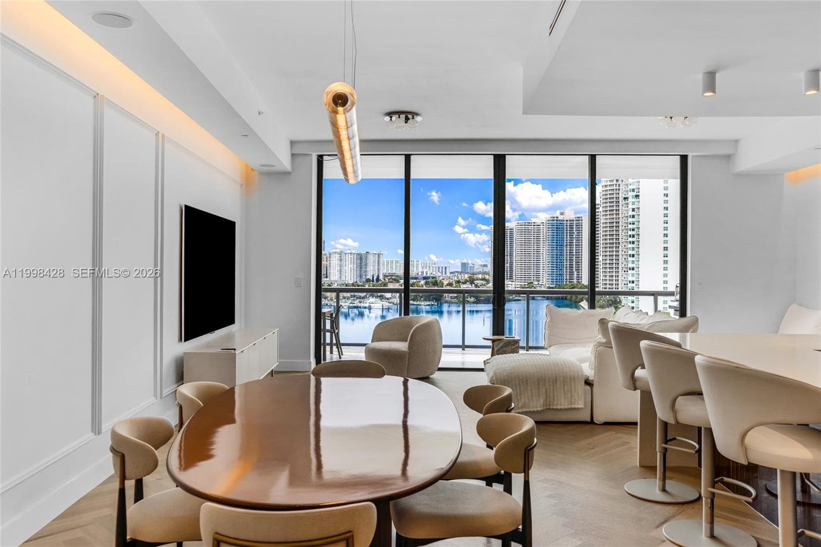 3300 NE 188th St # 812, Aventura FL 33180 — 12