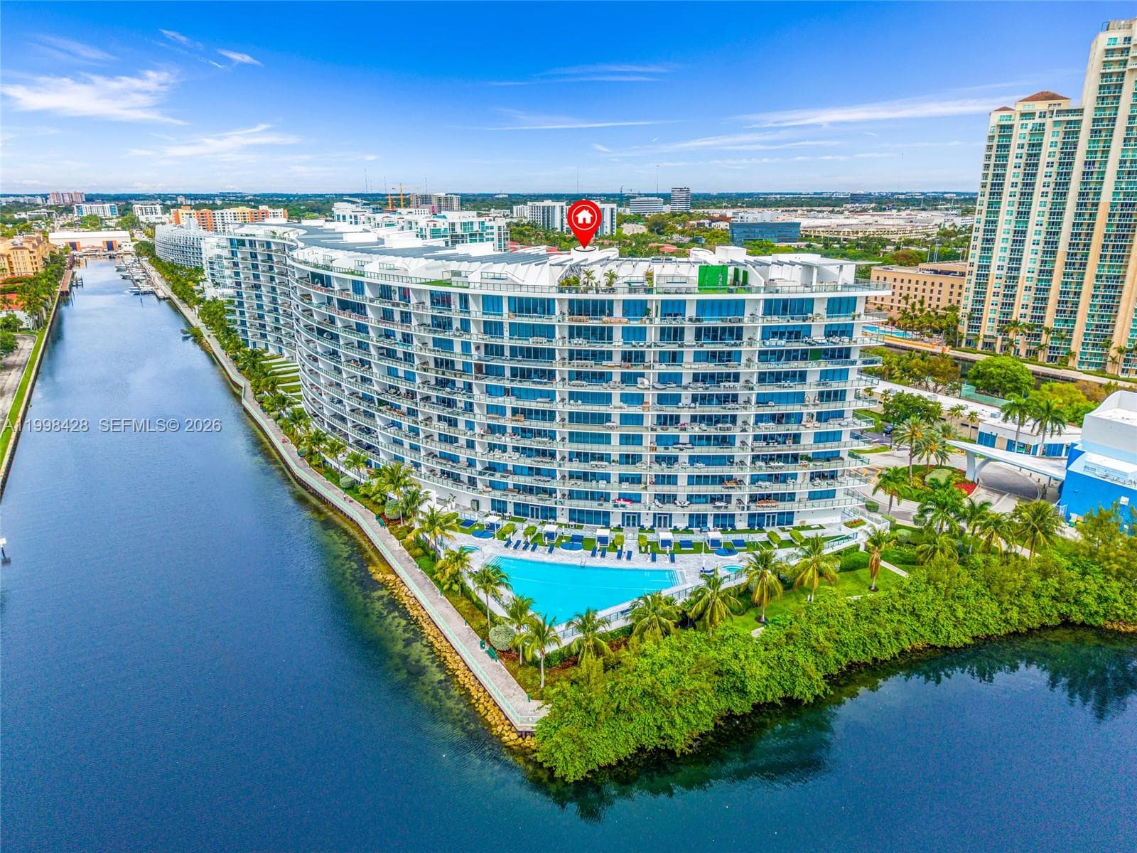 3300 NE 188th St # 812, Aventura FL 33180 — 36