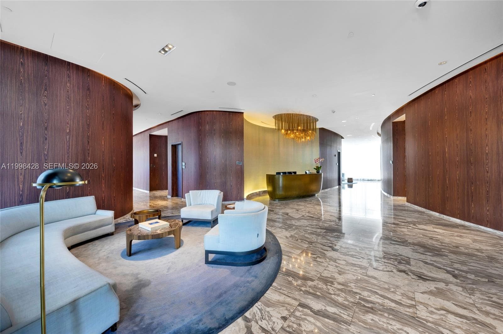 3300 NE 188th St # 812, Aventura FL 33180 — 41