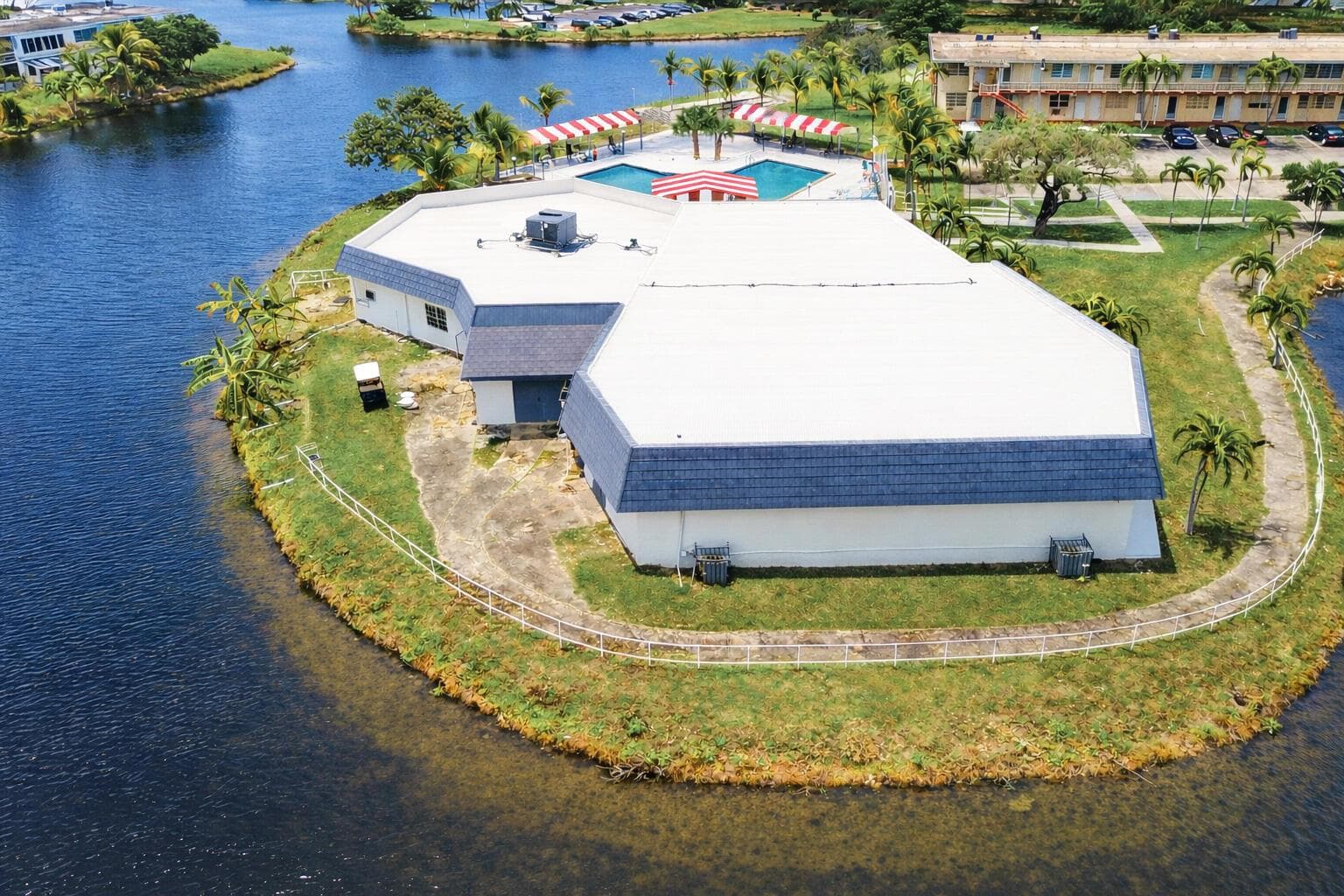 115 NE 202nd Terrace # M20, Miami Gardens FL 33179 — 26