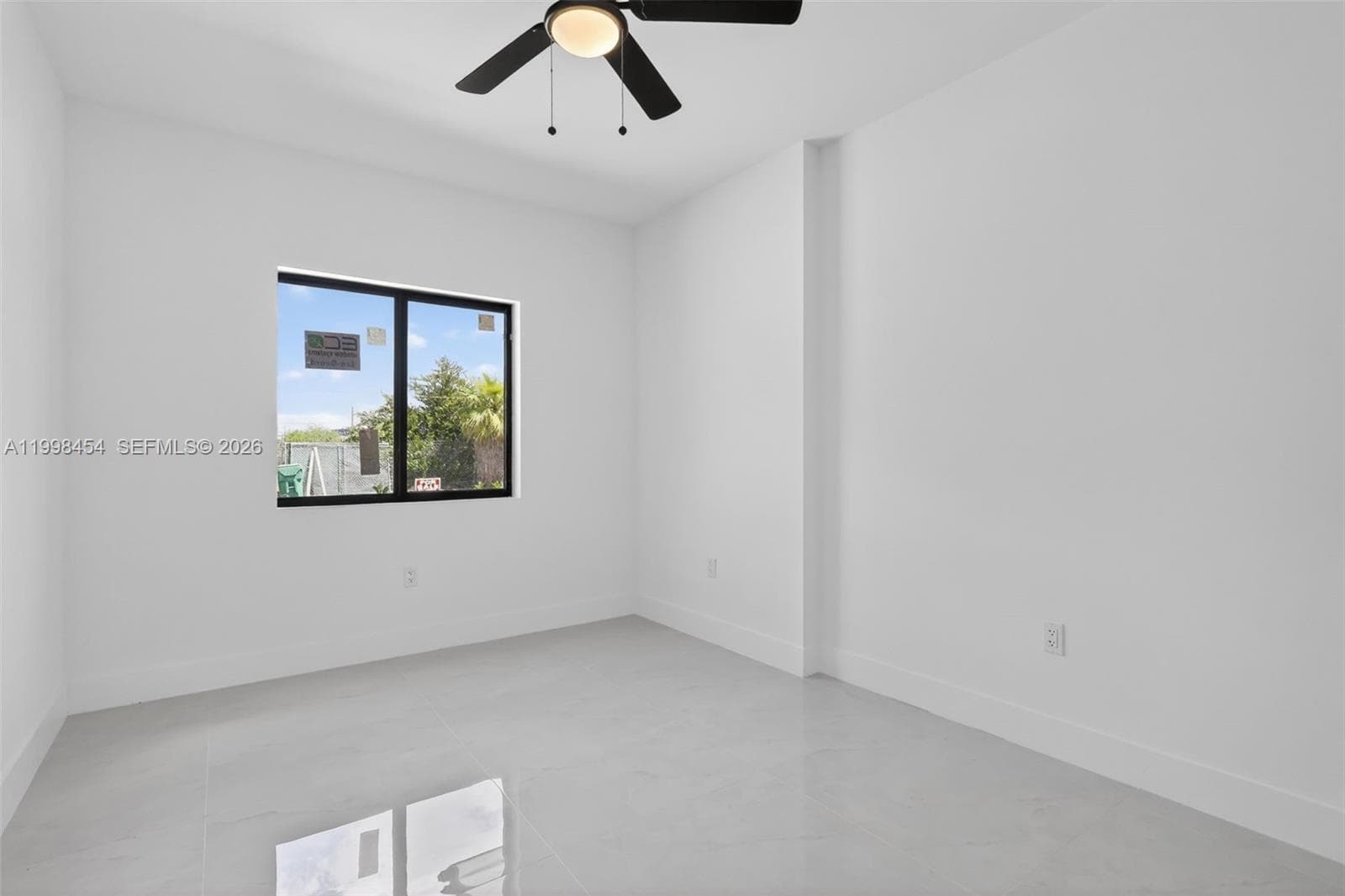 2270 Service Rd, Opa-Locka FL 33054 — 23