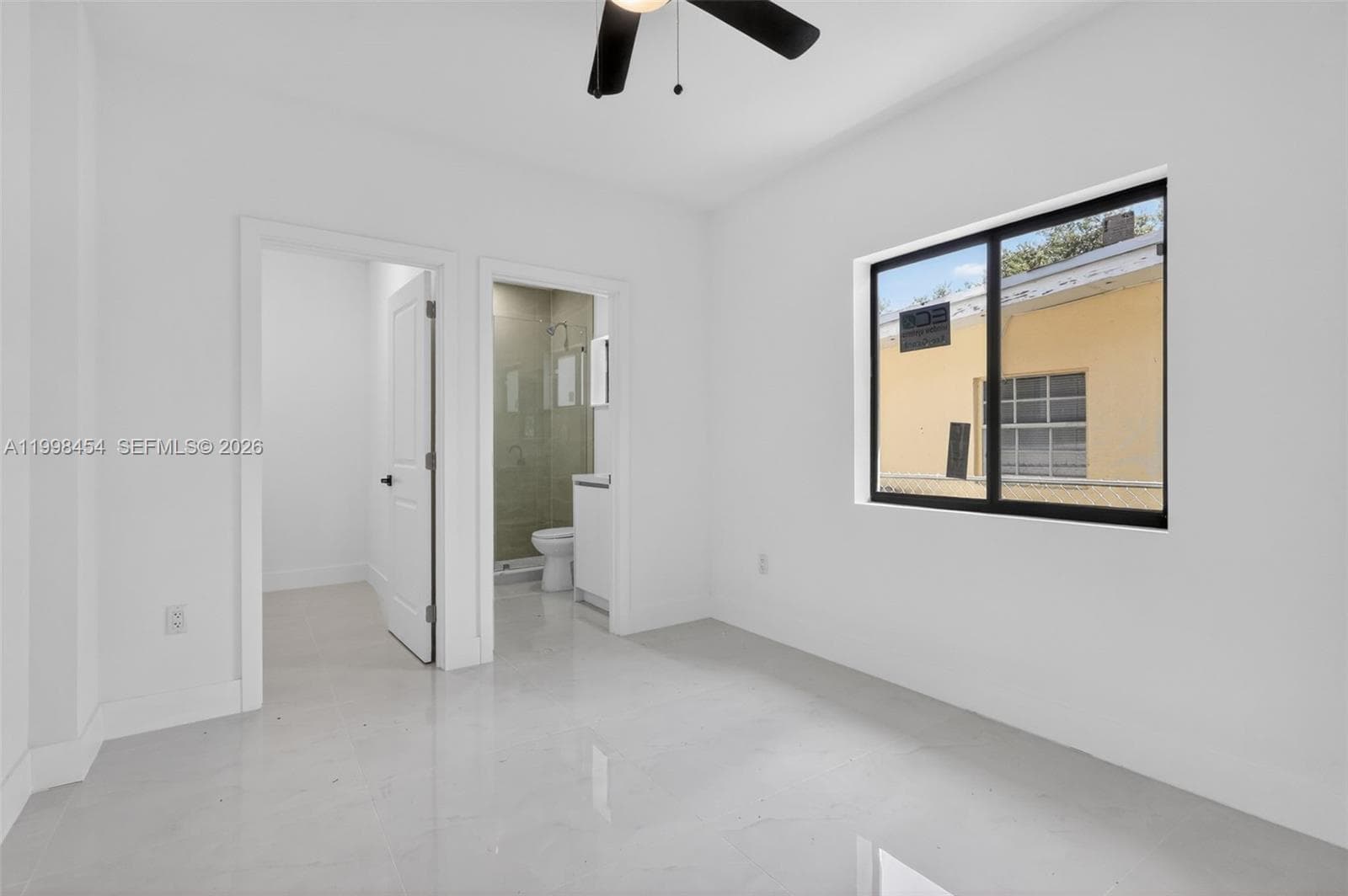 2270 Service Rd, Opa-Locka FL 33054 — 17