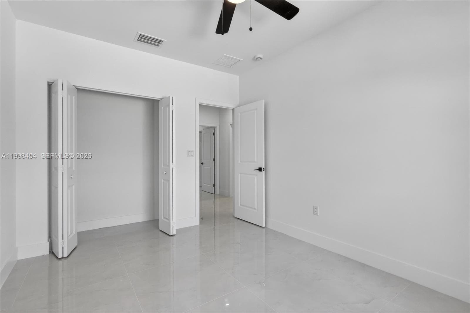2270 Service Rd, Opa-Locka FL 33054 — 24