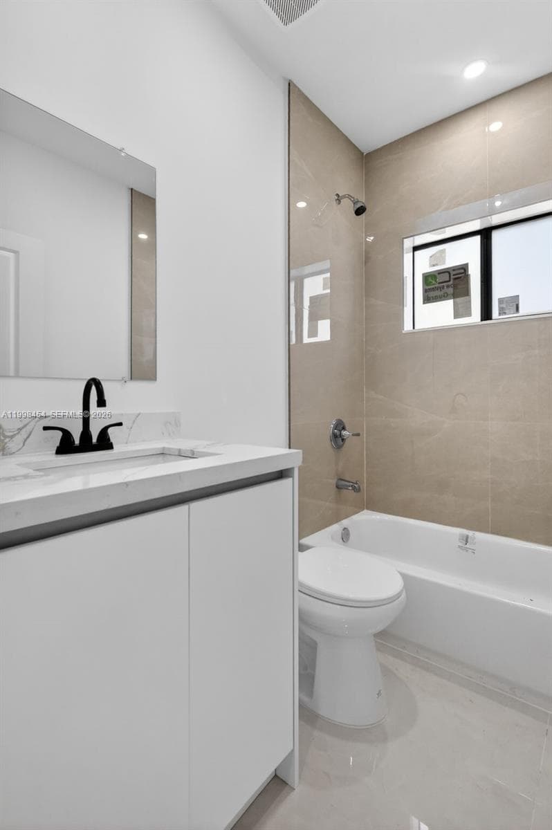 2270 Service Rd, Opa-Locka FL 33054 — 29