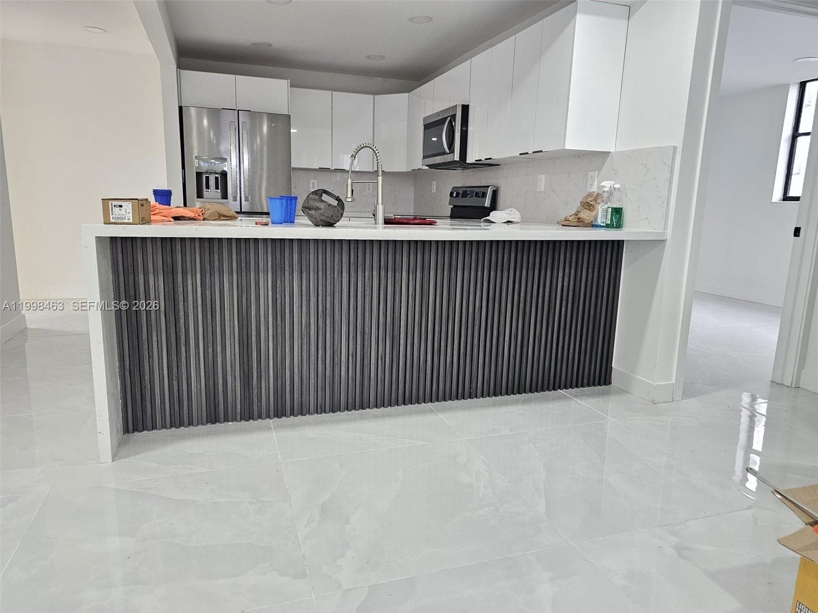 7125 Bay Dr # 506, Miami Beach FL 33141 — 4