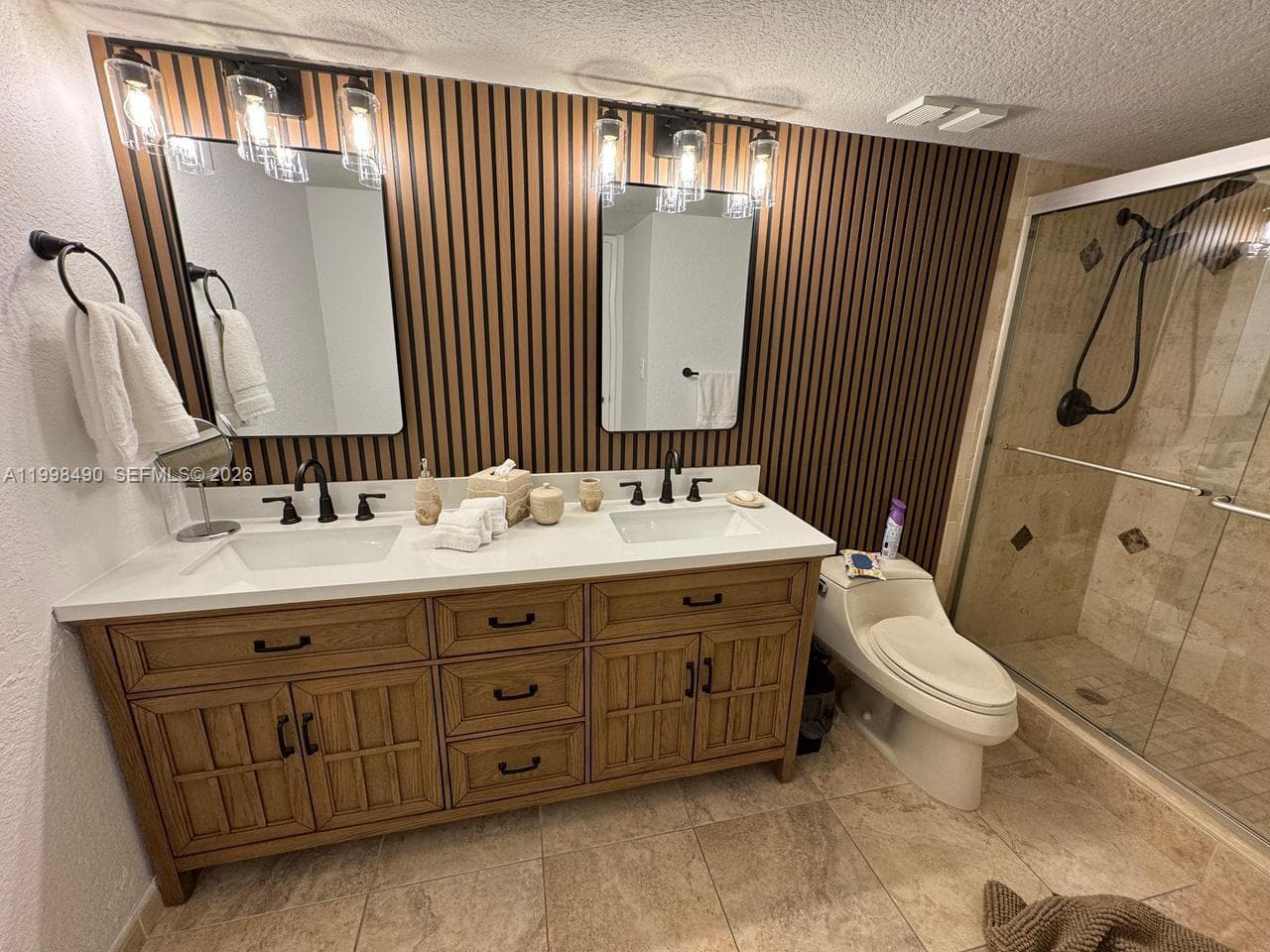 3600 Mystic Pointe Dr # 910, Aventura FL 33180 — 19