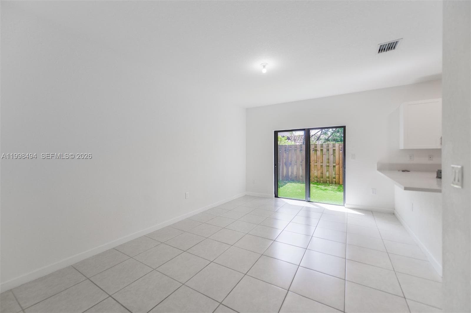 640 NE 207th St, Miami FL 33179 — 9
