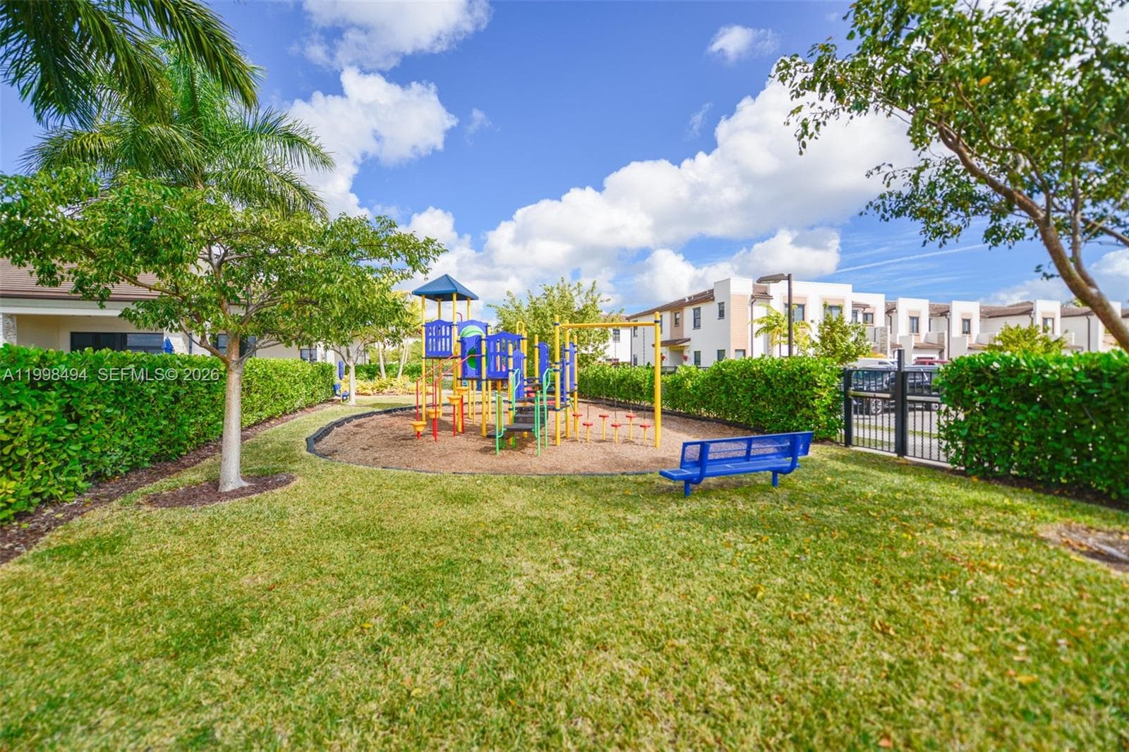 640 NE 207th St, Miami FL 33179 — 50