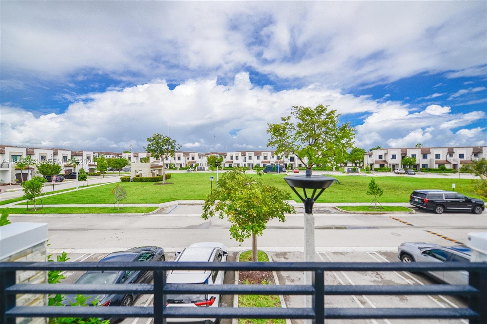 640 NE 207th St, Miami FL 33179 — 39