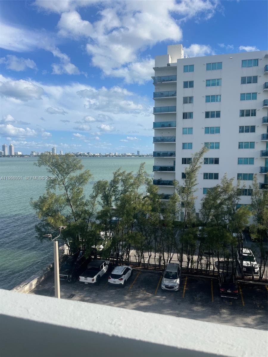 7545 E Treasure Dr # 5H, North Bay Village FL 33141 — 6