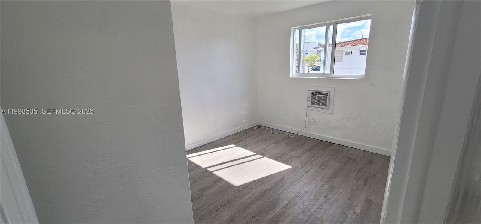 111 SW 18th Ave, Miami FL 33135 — 14