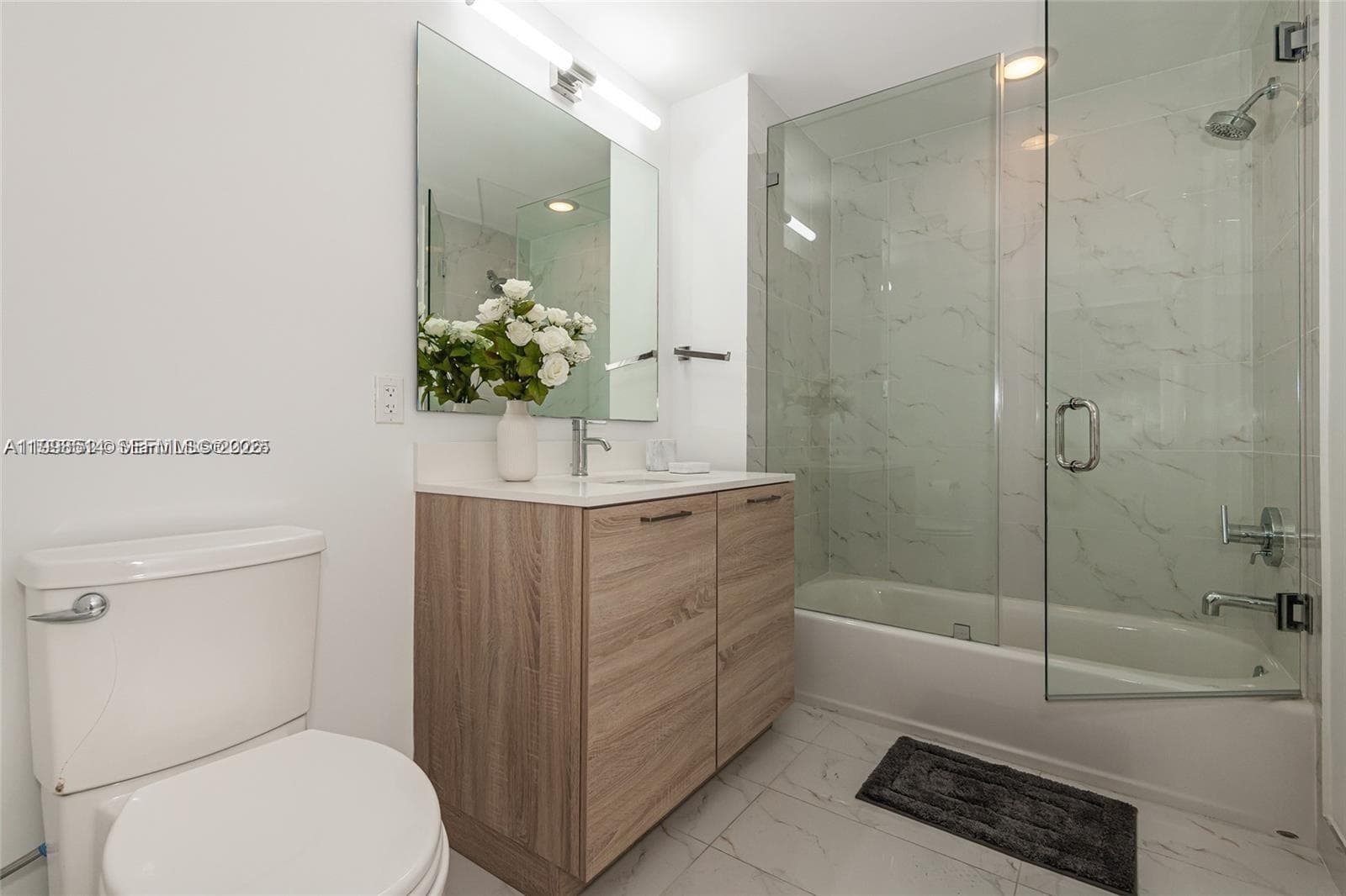16385 Biscayne Blvd # 2118, North Miami Beach FL 33160 — 11