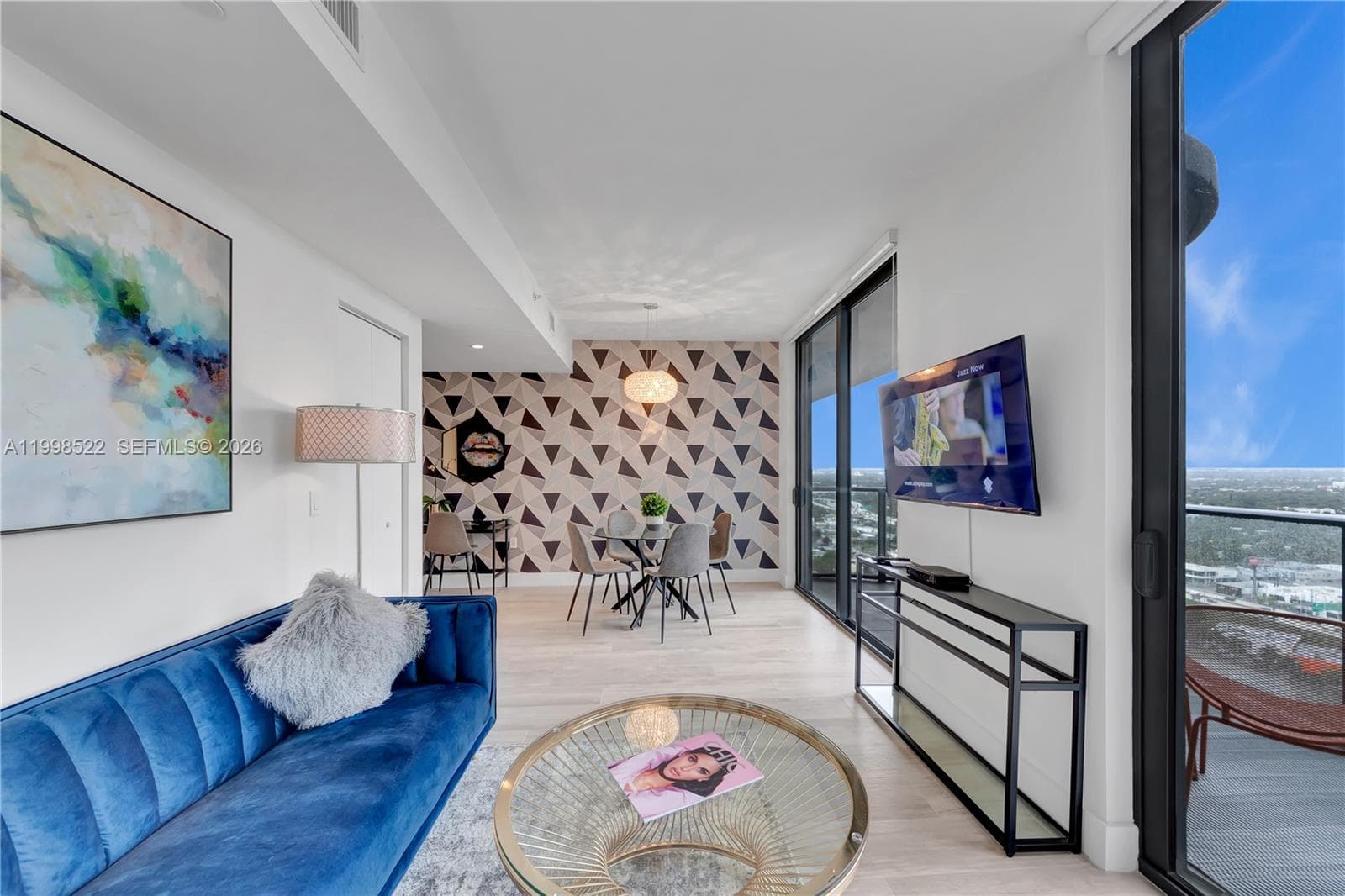 121 NE 34th St # 2815, Miami FL 33137 — 22