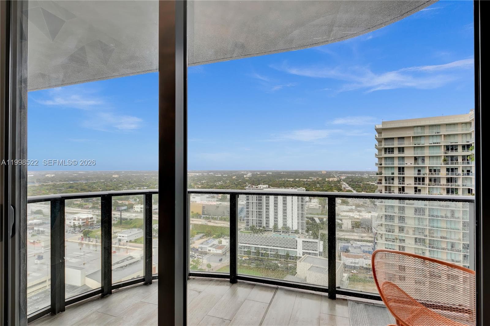 121 NE 34th St # 2815, Miami FL 33137 — 20
