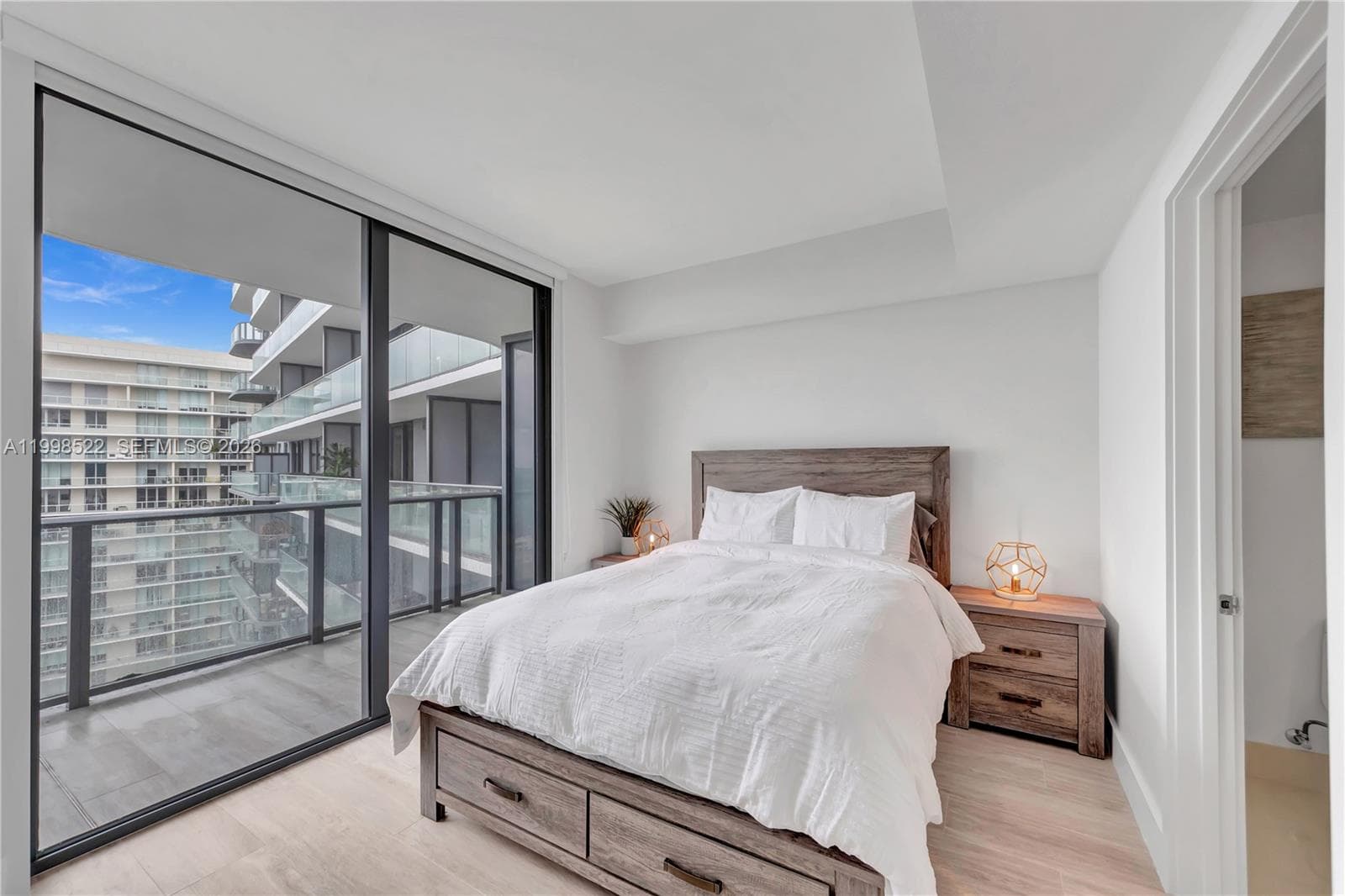 121 NE 34th St # 2815, Miami FL 33137 — 24