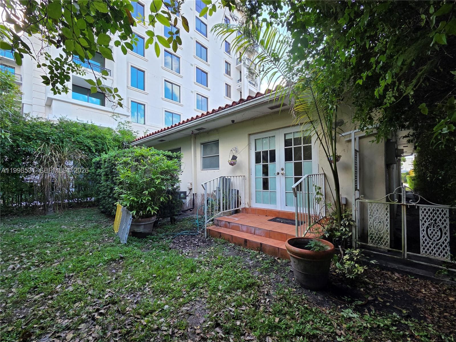 345 Malaga Ave, Coral Gables FL 33134 — 46