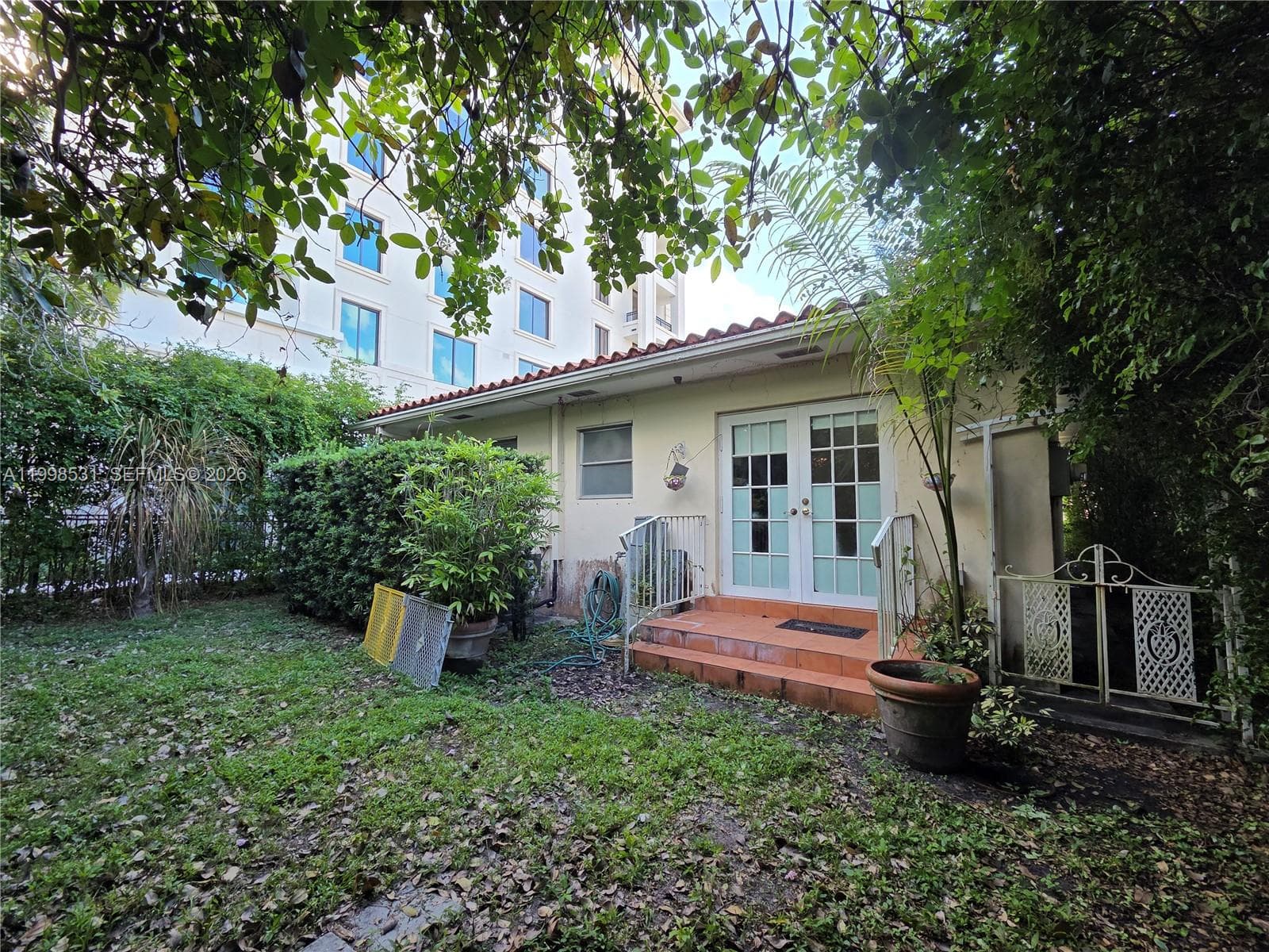 345 Malaga Ave, Coral Gables FL 33134 — 47