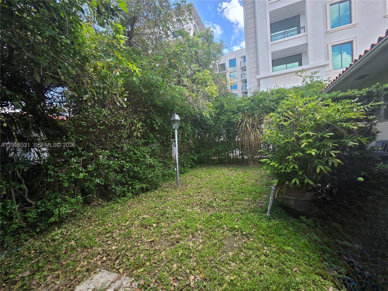 345 Malaga Ave, Coral Gables FL 33134 — 53