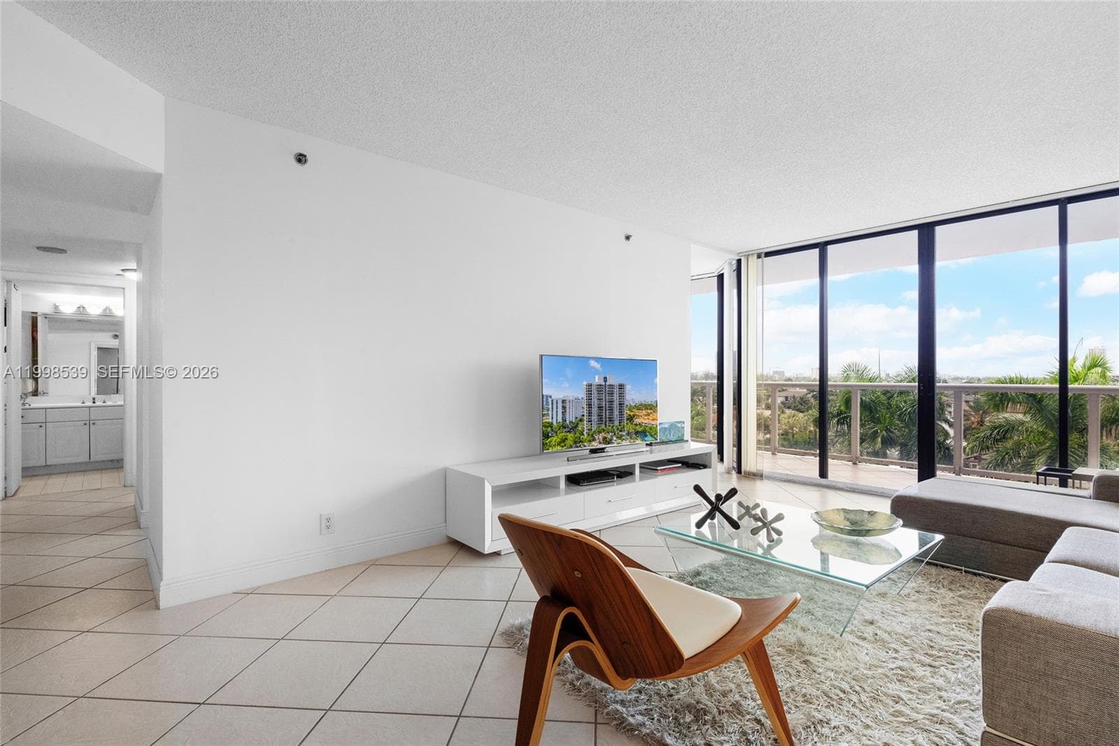 3598 Yacht Club Dr, Aventura FL 33180 — 6