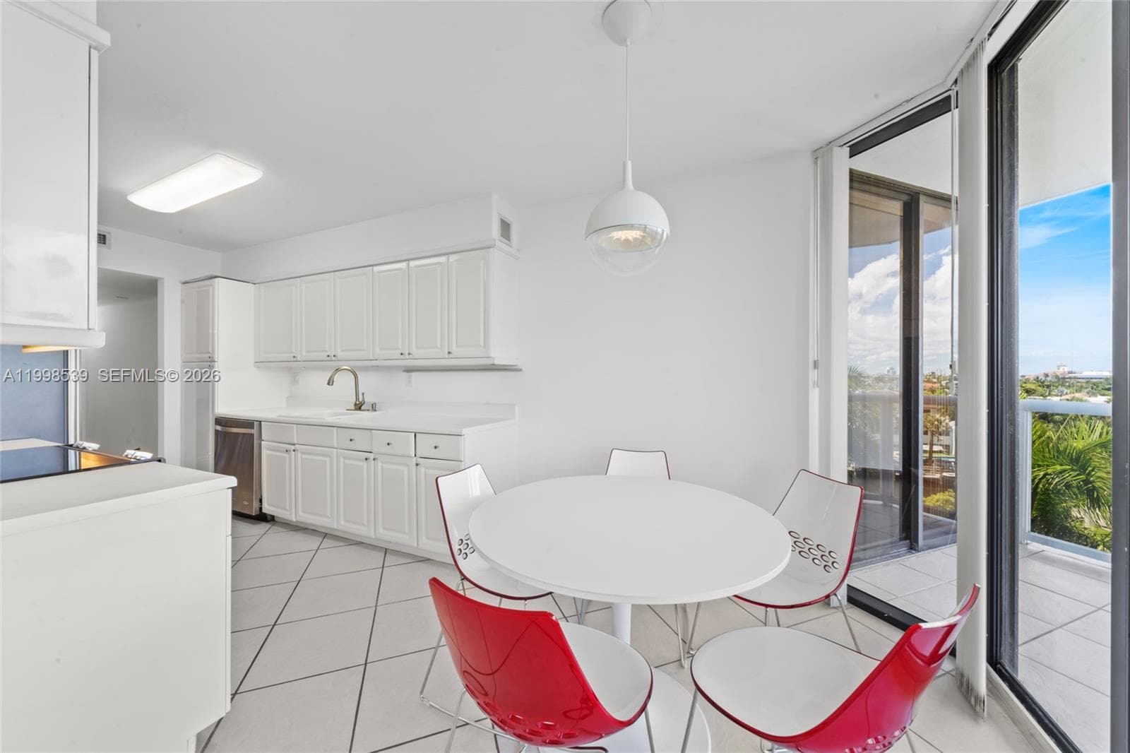 3598 Yacht Club Dr, Aventura FL 33180 — 16