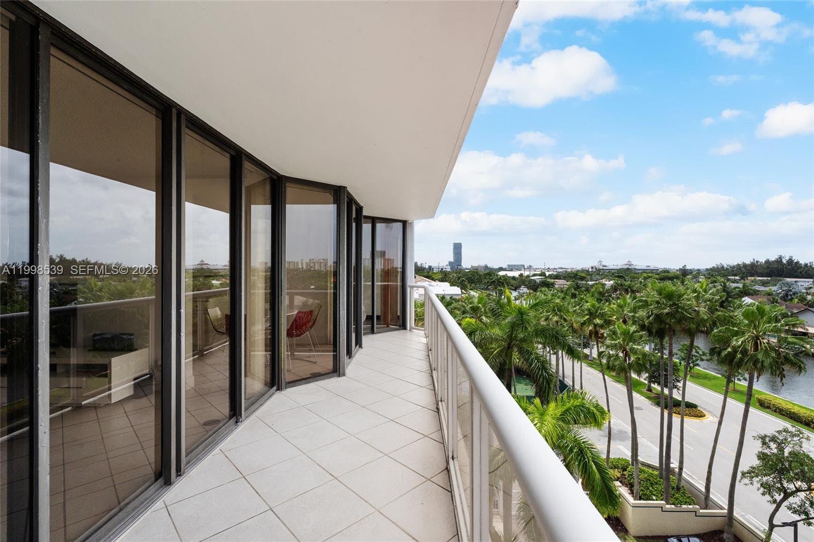 3598 Yacht Club Dr, Aventura FL 33180 — 33