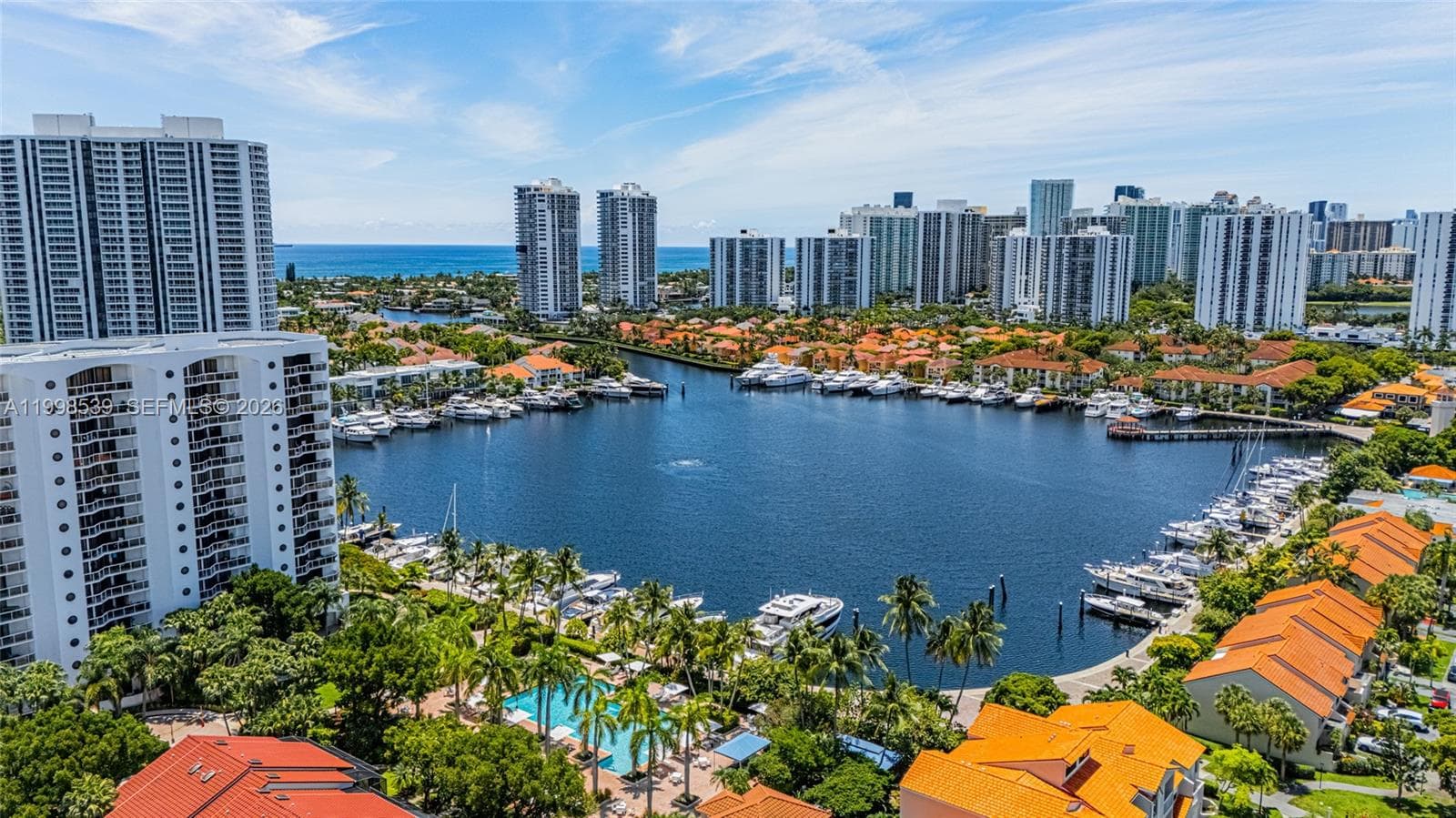 3598 Yacht Club Dr, Aventura FL 33180 — 41
