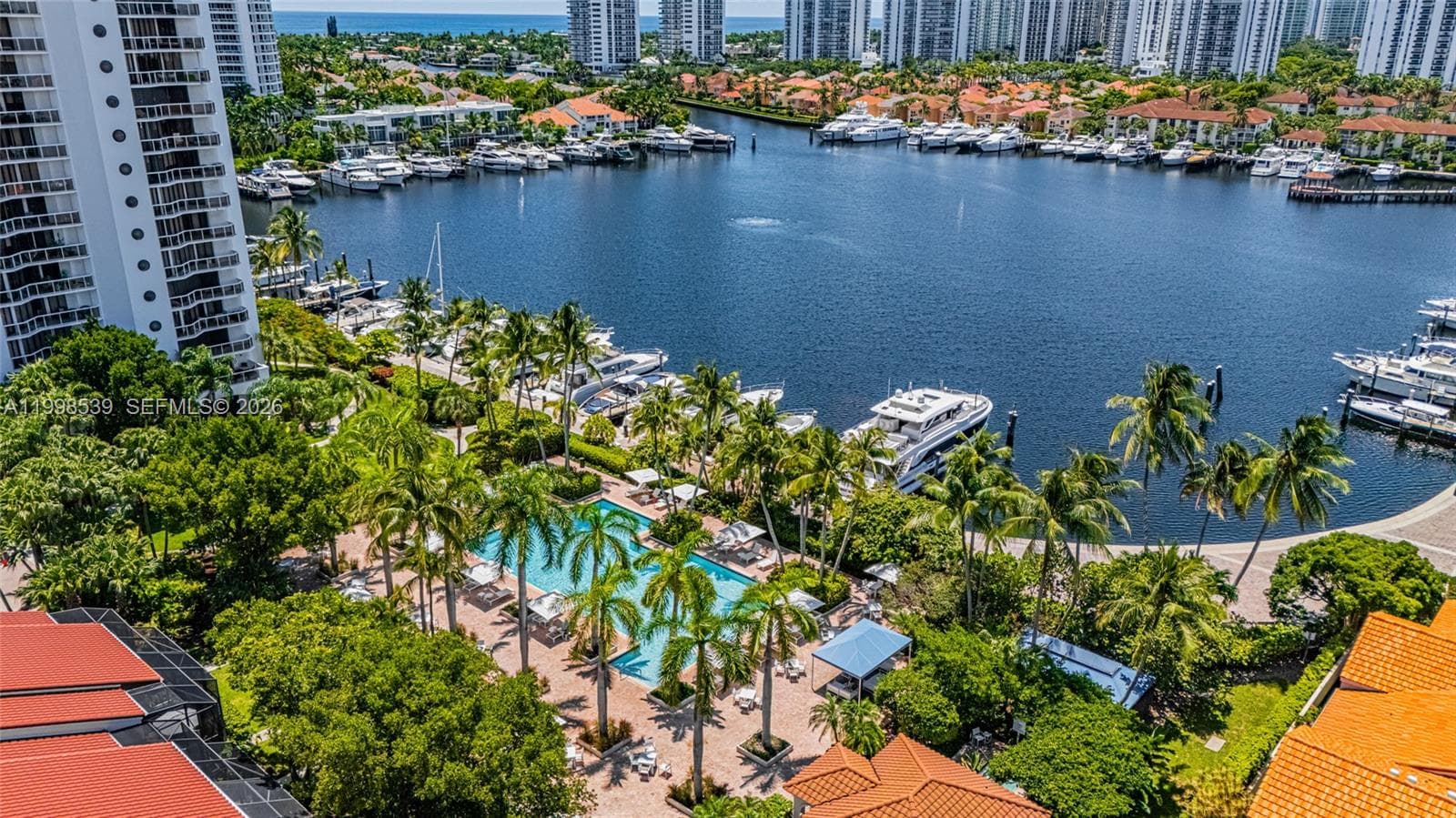 3598 Yacht Club Dr, Aventura FL 33180 — 35