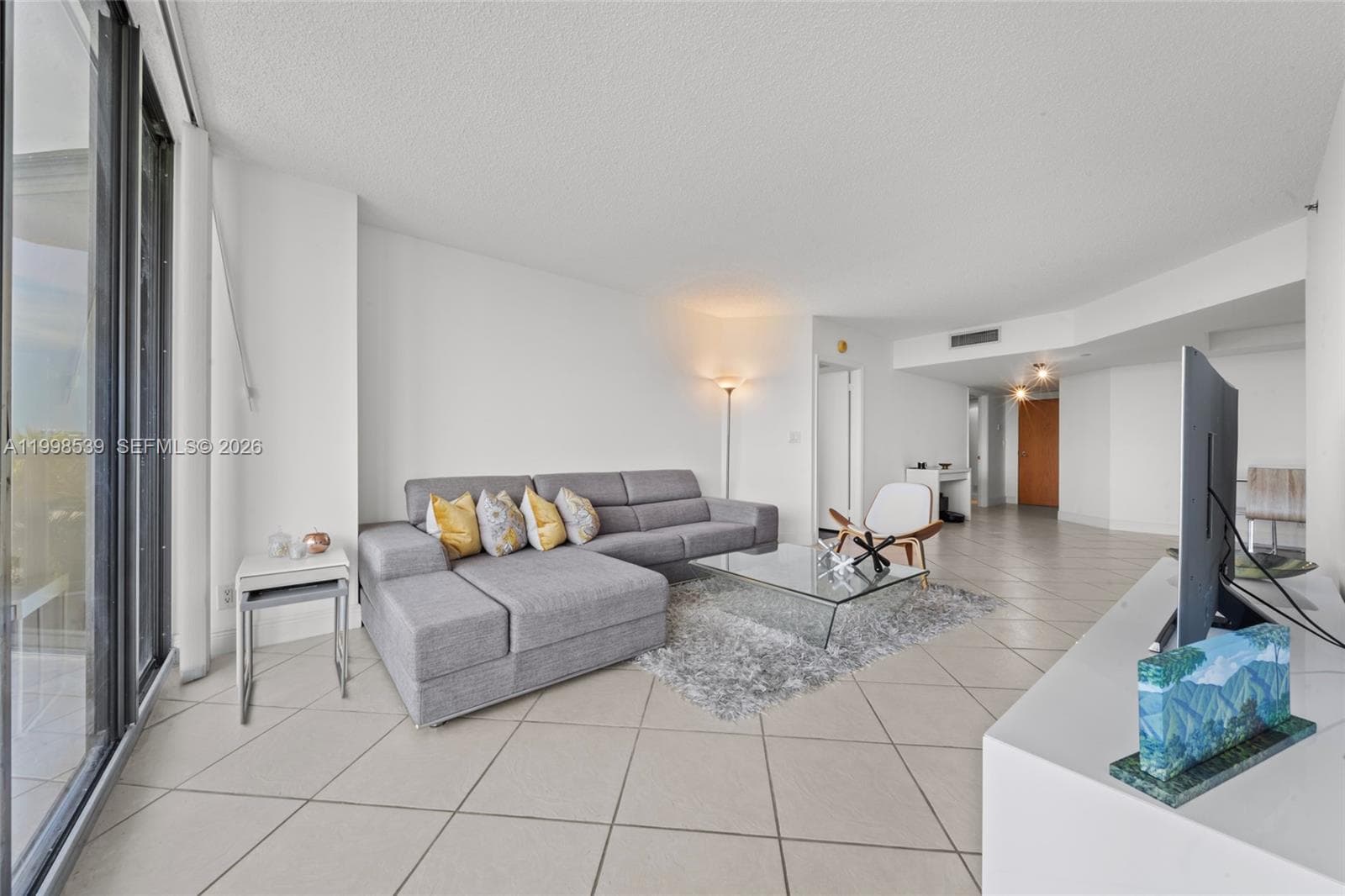 3598 Yacht Club Dr, Aventura FL 33180 — 4