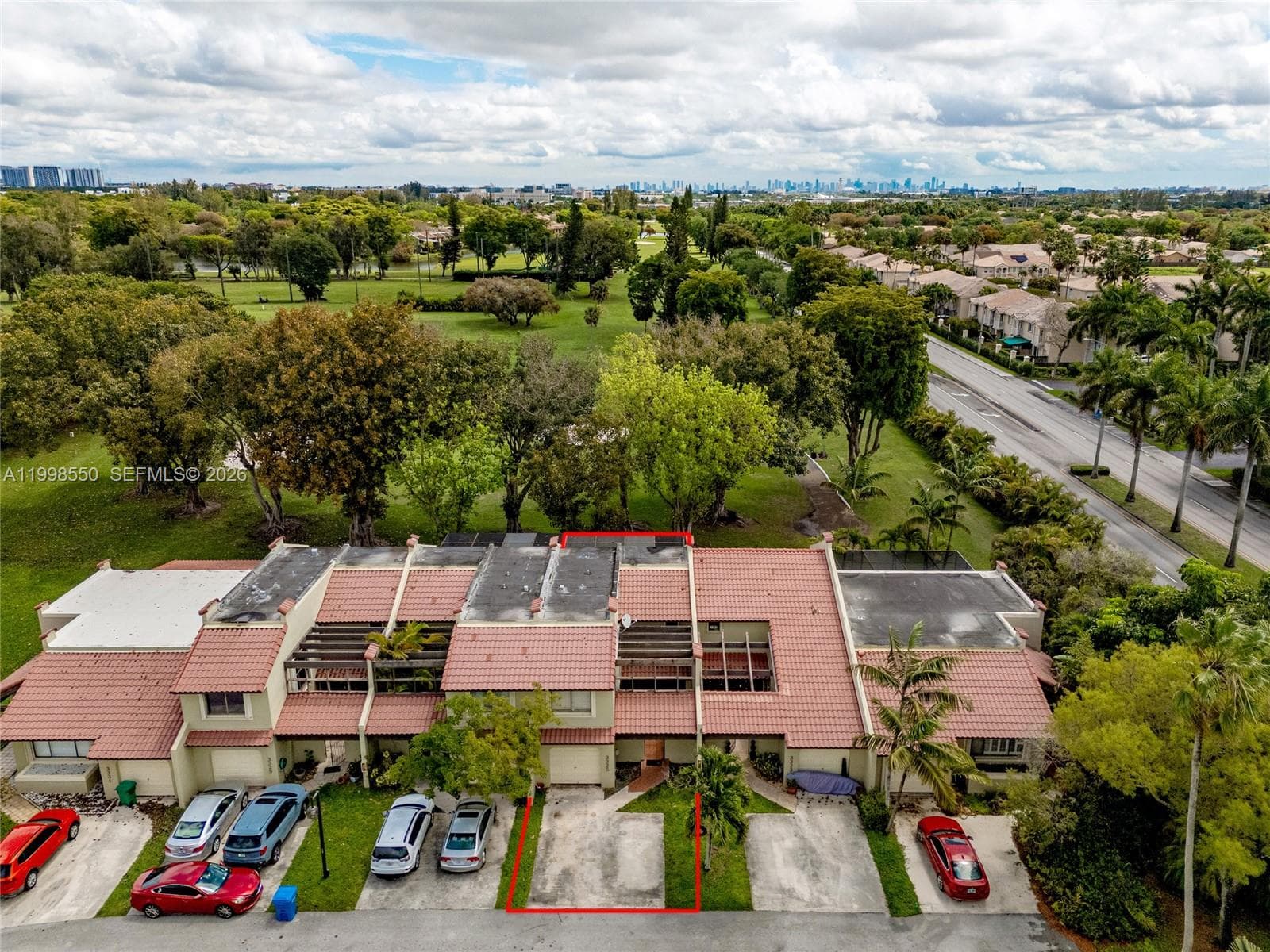 3325 Torremolinos Ave # 44, Doral FL 33178 — 3