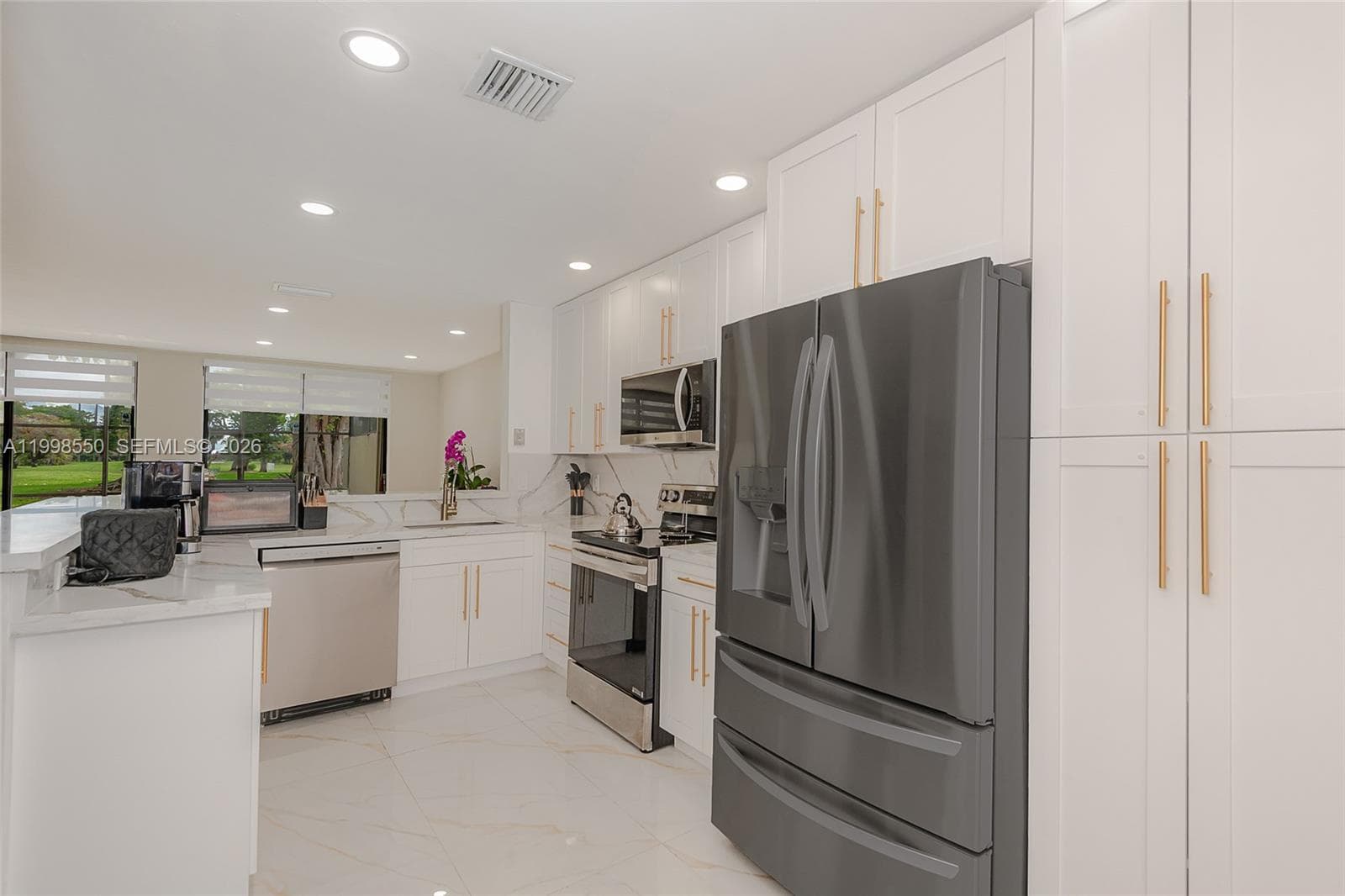 3325 Torremolinos Ave # 44, Doral FL 33178 — 8