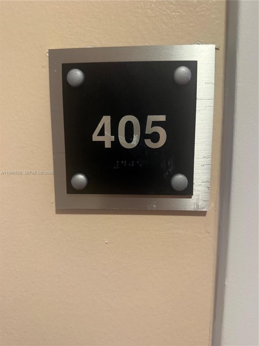 119 SW 6th Ave # 405, Miami FL 33130 — 23
