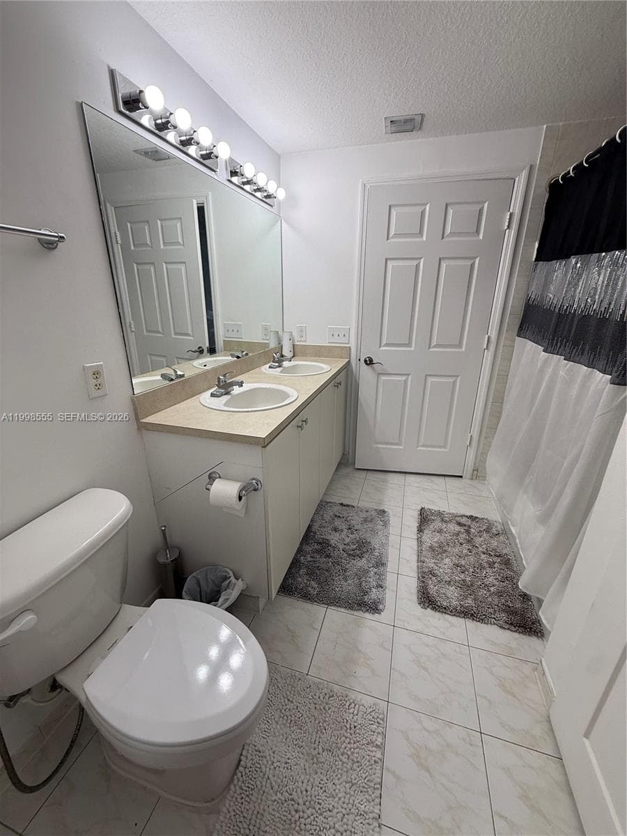 119 SW 6th Ave # 405, Miami FL 33130 — 11