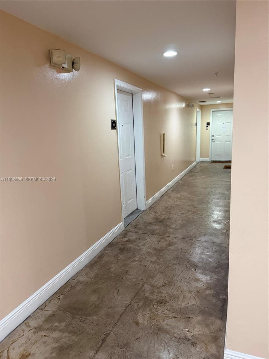 119 SW 6th Ave # 405, Miami FL 33130 — 19