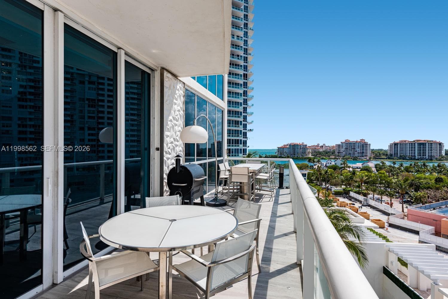 50 S Pointe Dr # 905, Miami Beach FL 33139 — 9