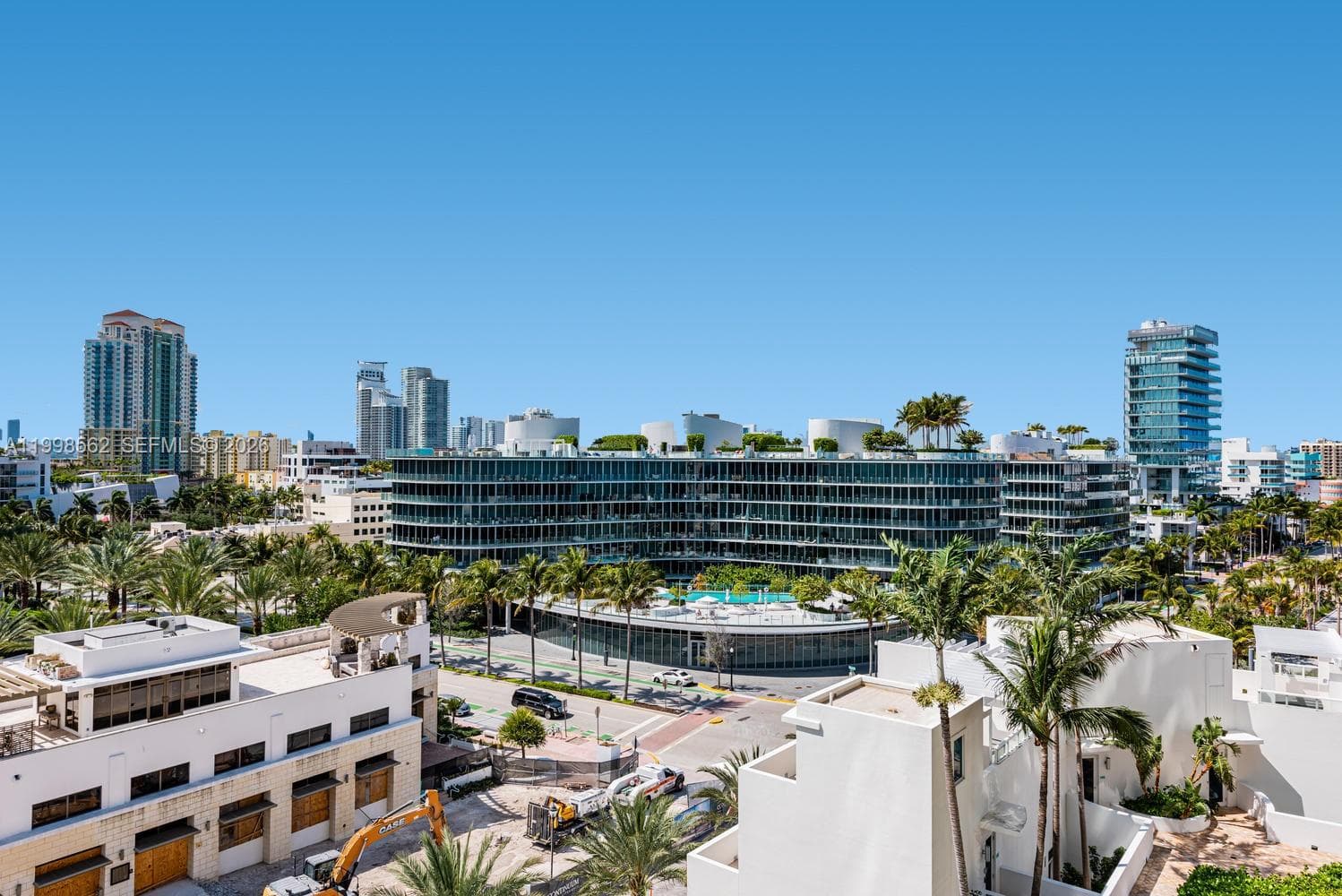 50 S Pointe Dr # 905, Miami Beach FL 33139 — 38