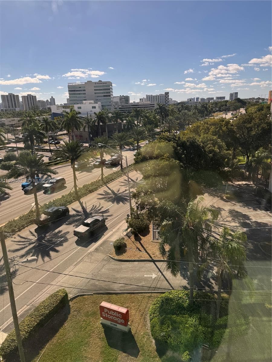 21290 Biscayne Blvd # 408, Aventura FL 33180 — 4