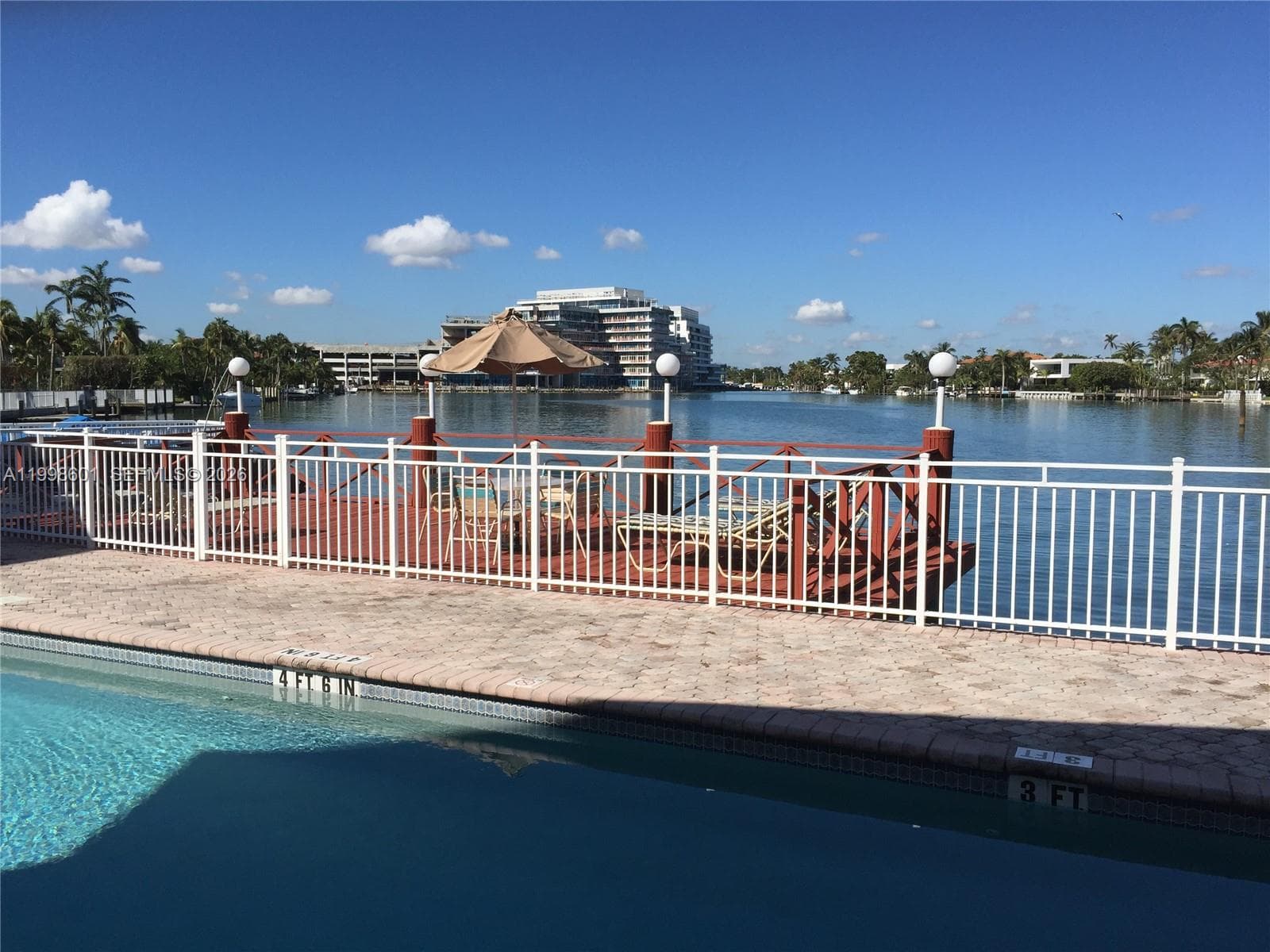4740 Pine Tree Dr # 26, Miami Beach FL 33140 — 3