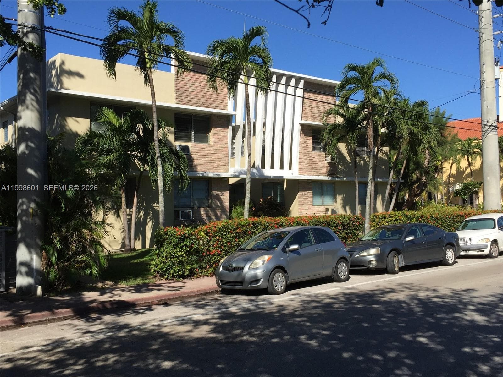 4740 Pine Tree Dr # 26, Miami Beach FL 33140 — 1