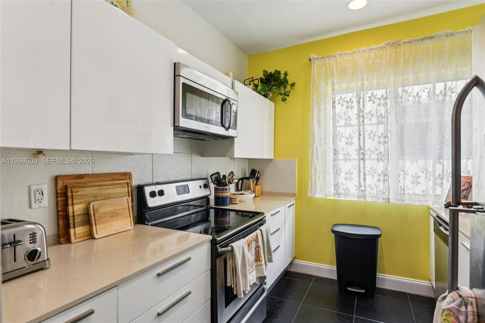 1510 Meridian Ave # 12, Miami Beach FL 33139 — 10