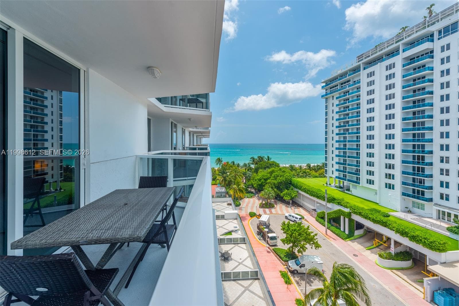 2401 Collins Ave # 1007, Miami Beach FL 33140 — 17