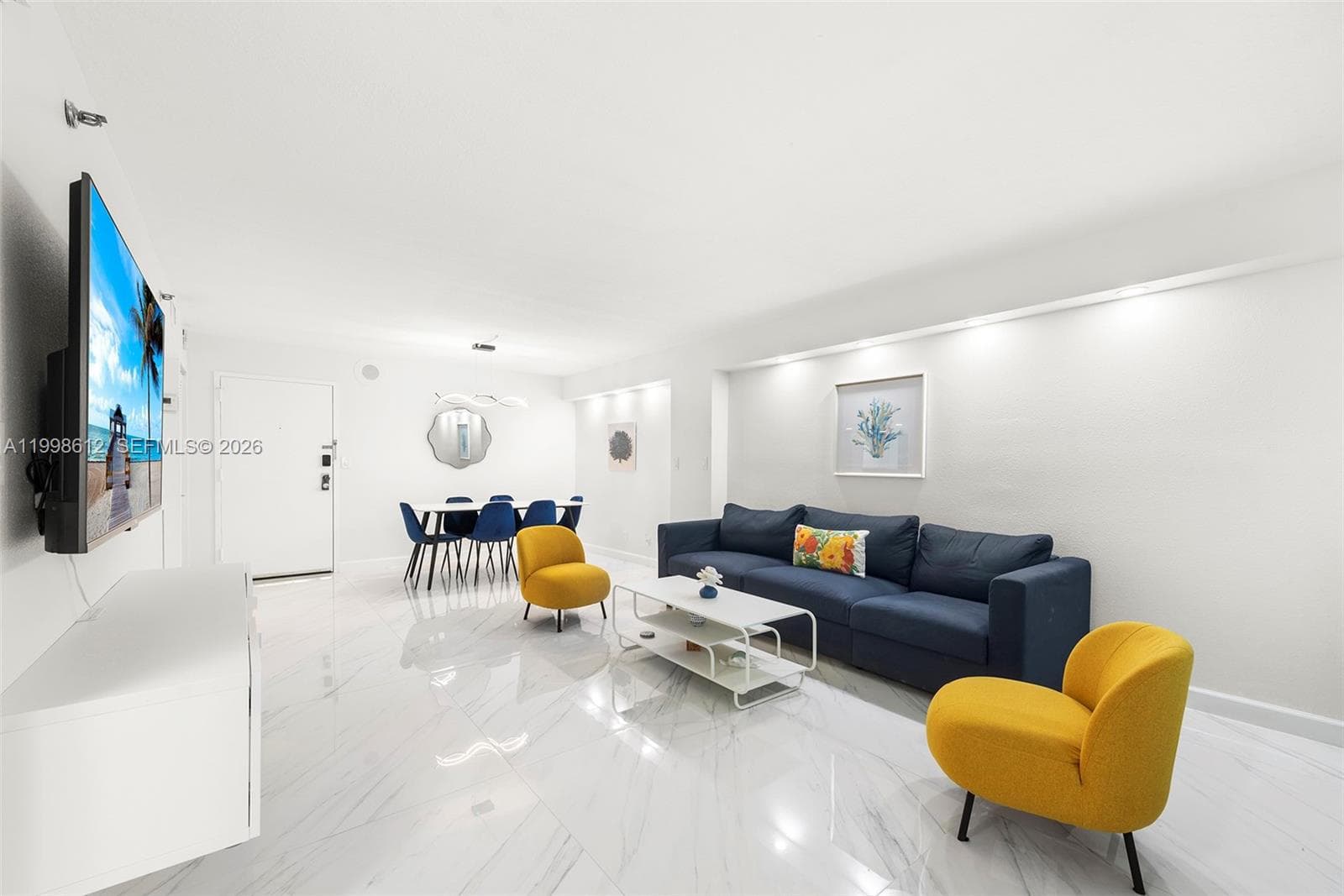 2401 Collins Ave # 1007, Miami Beach FL 33140 — 4