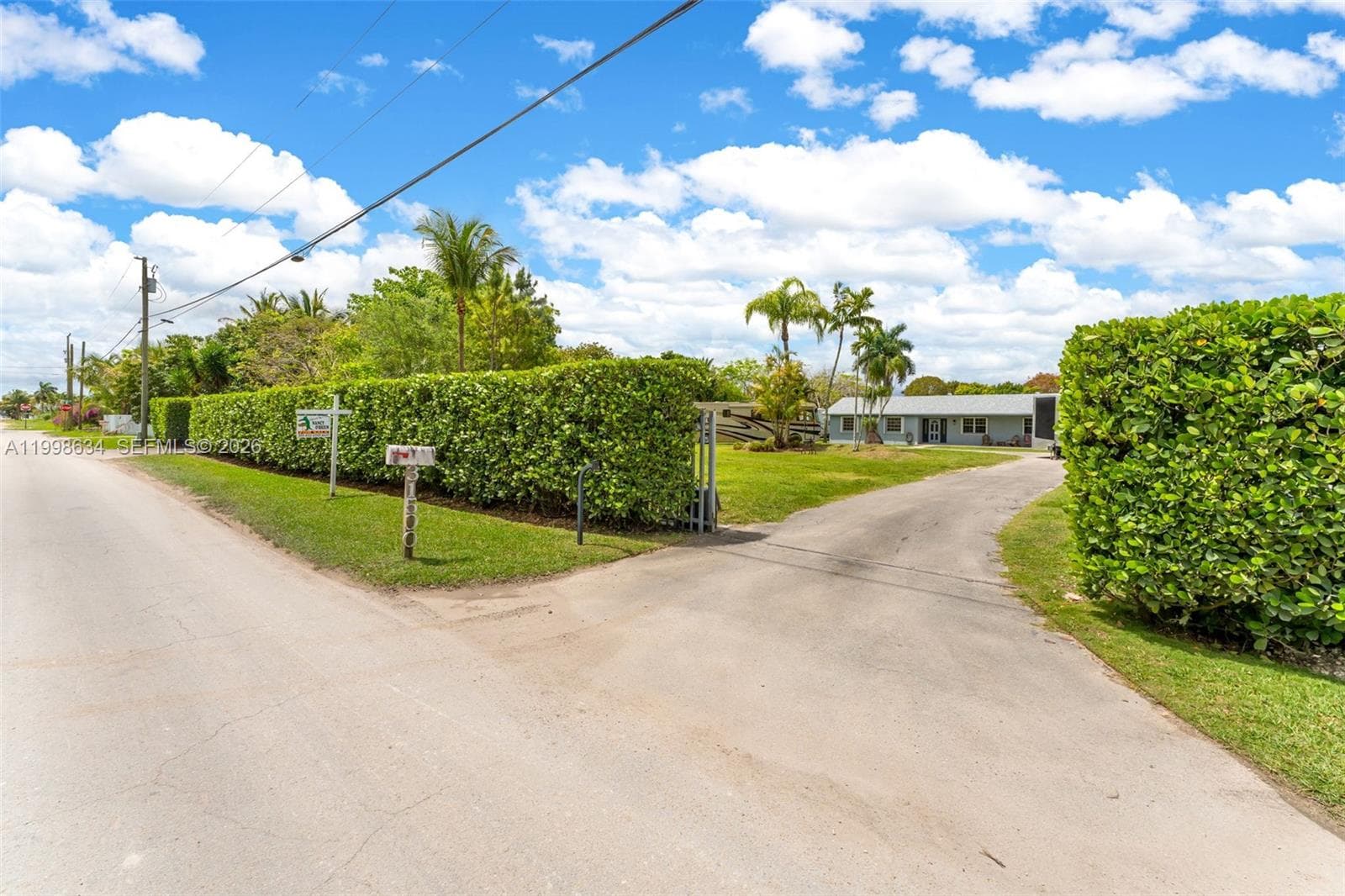 31500 SW 192nd Ave, Homestead FL 33030 — 2