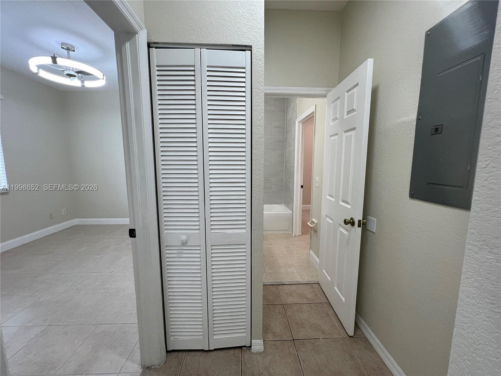 85 SW 16 AV, Homestead FL 33030 — 6